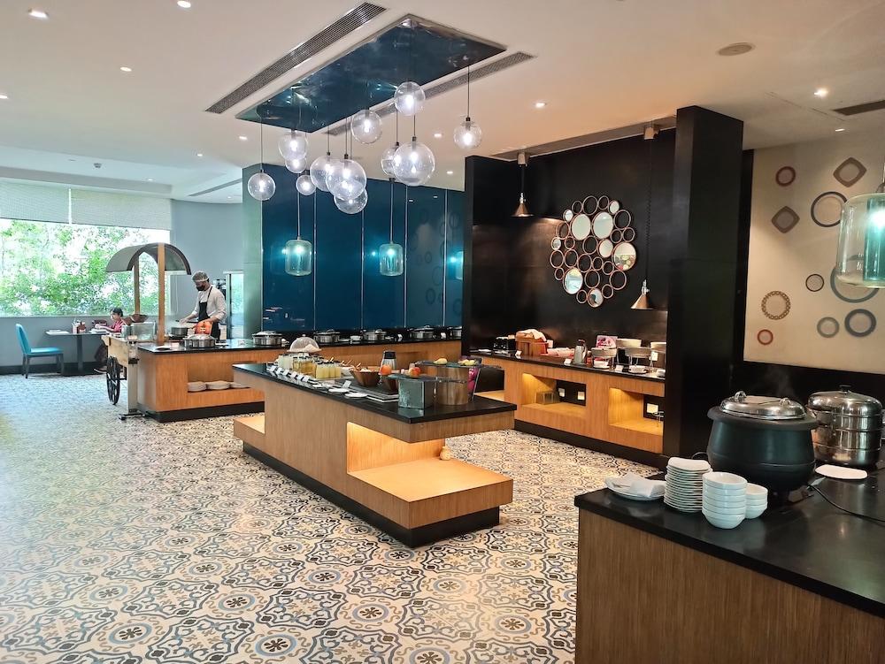 Hotel Park By Radisson Ip Extension New Delhi